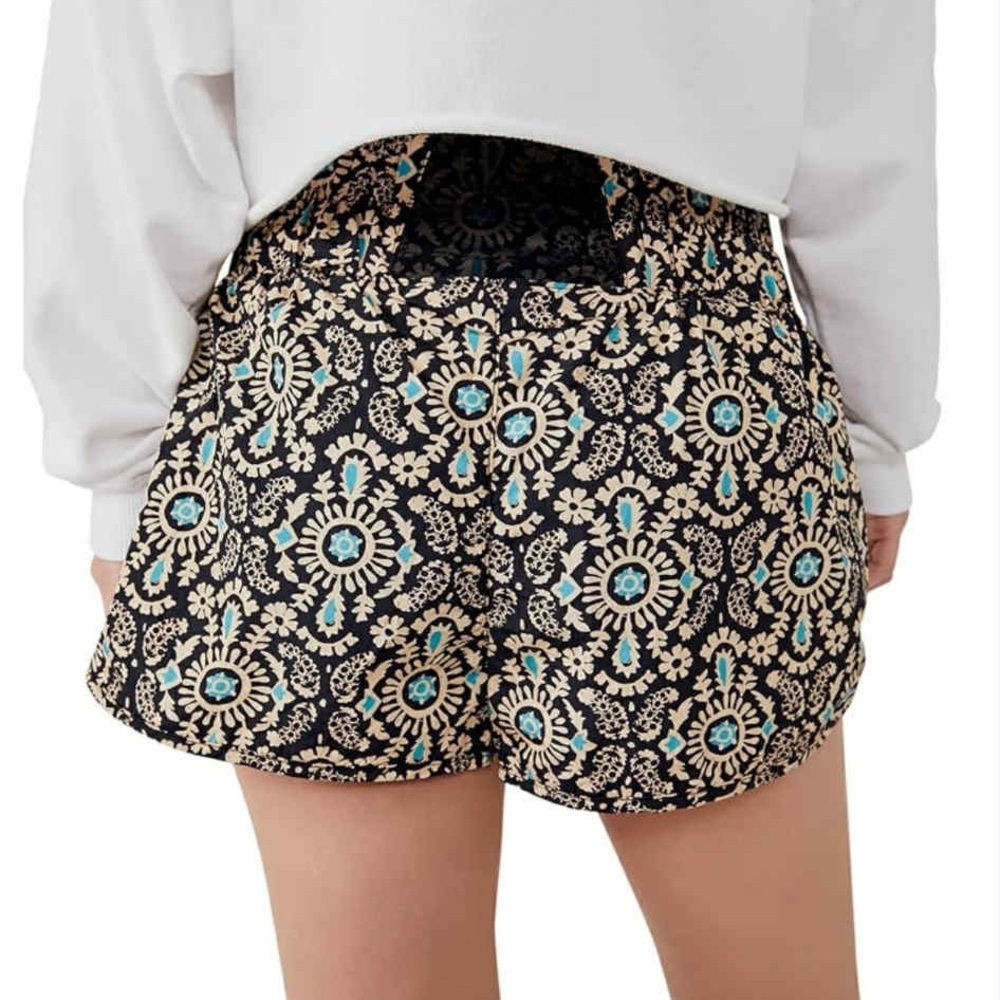 Movement by Free People Black and Cream Patterned High Waist Shorts